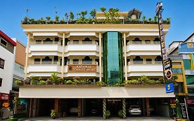 Hotel National Tourist Home